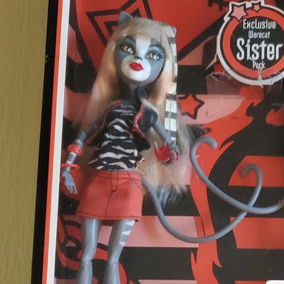Mattel Monster High Werecat Twin Sisters - Meowlody and Purrsephone (2012) GUC - Picture 3 of 4